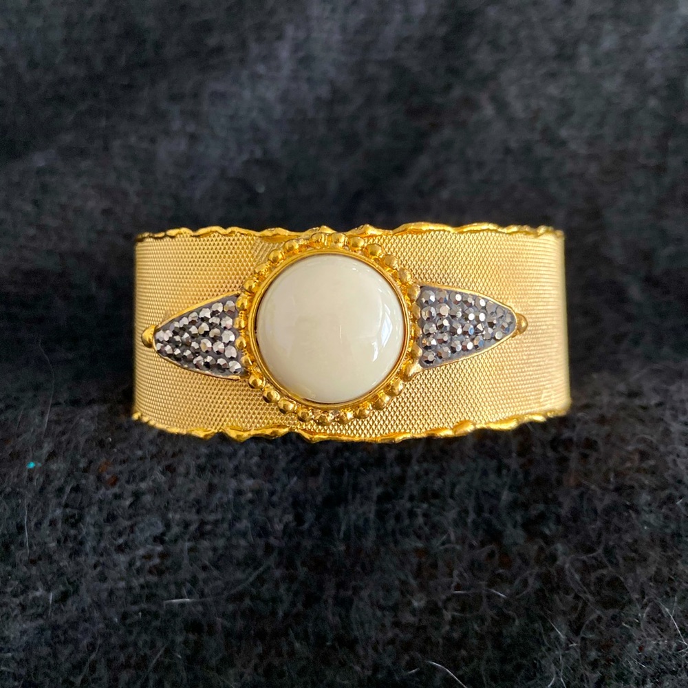 Gold tone adjustable cuf bracelet